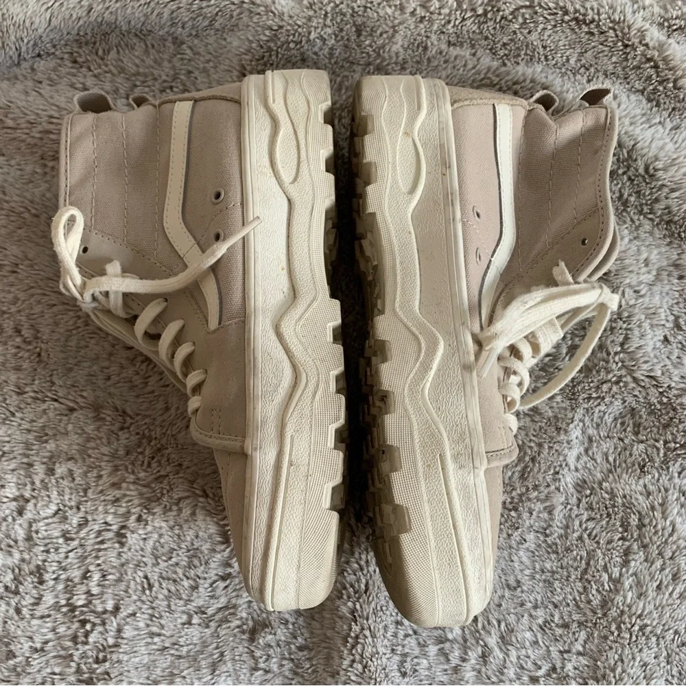 VANS Beige Sentry Sk8-Hi WC High Top Unisex Lugged Soles Sneakers 6.5M 8W - Picture 5 of 9